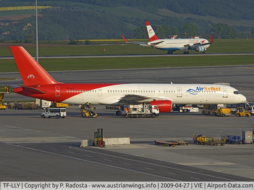 TF-LLY, 1987 Boeing 757-225 C/N 22691, Arriving to VIE with more than 24hrs delay!