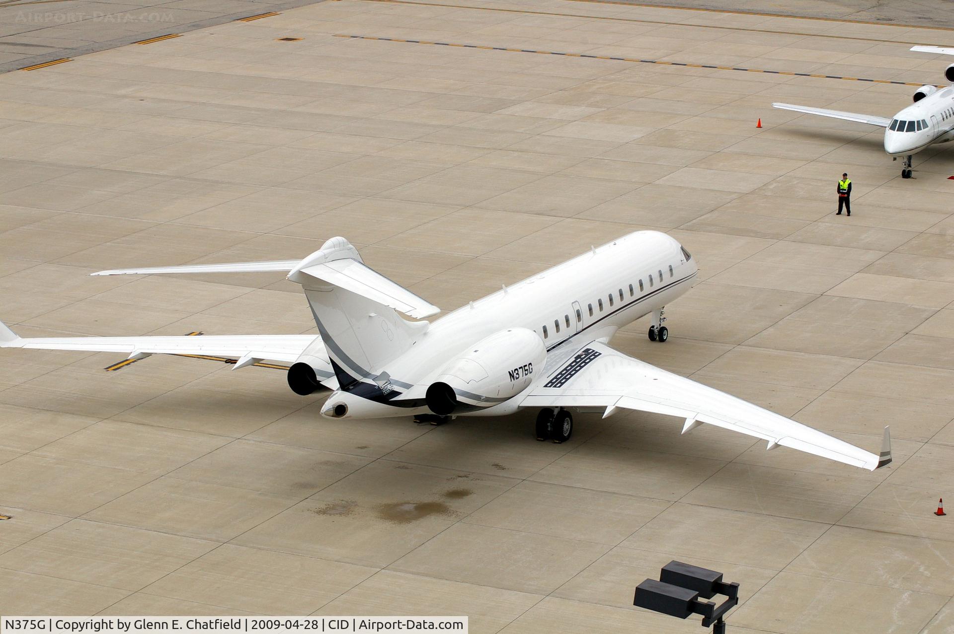 N375G, 2007 Bombardier BD-700-1A10 Global Express C/N 9242, Parked at the base of the tower on the Landmark ramp