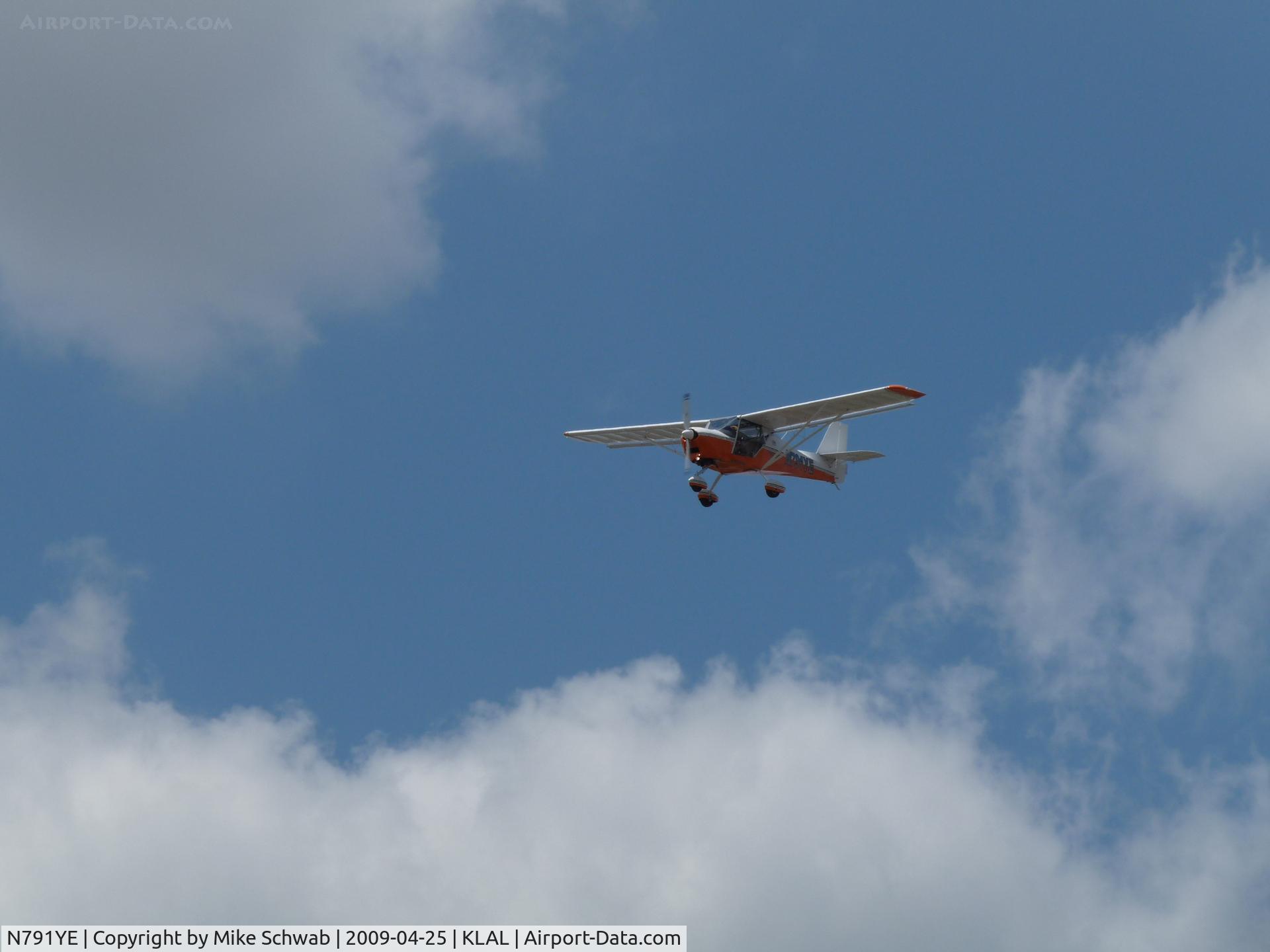 N791YE, Apollo Fox C/N 00005, Demo flight at Sun-N-Fun