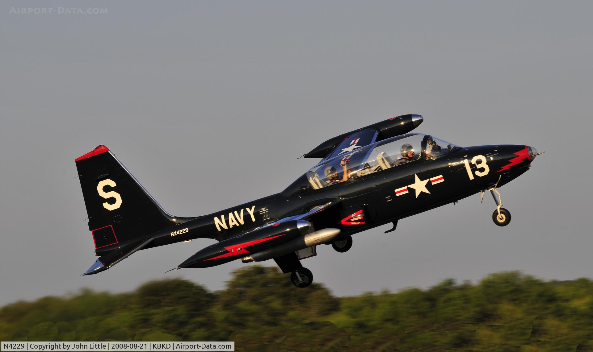 N4229, 2001 Ezell Aviation EJ-1 Super Pinto C/N 001, The Pinto Jet screams by for a perfect photo op
