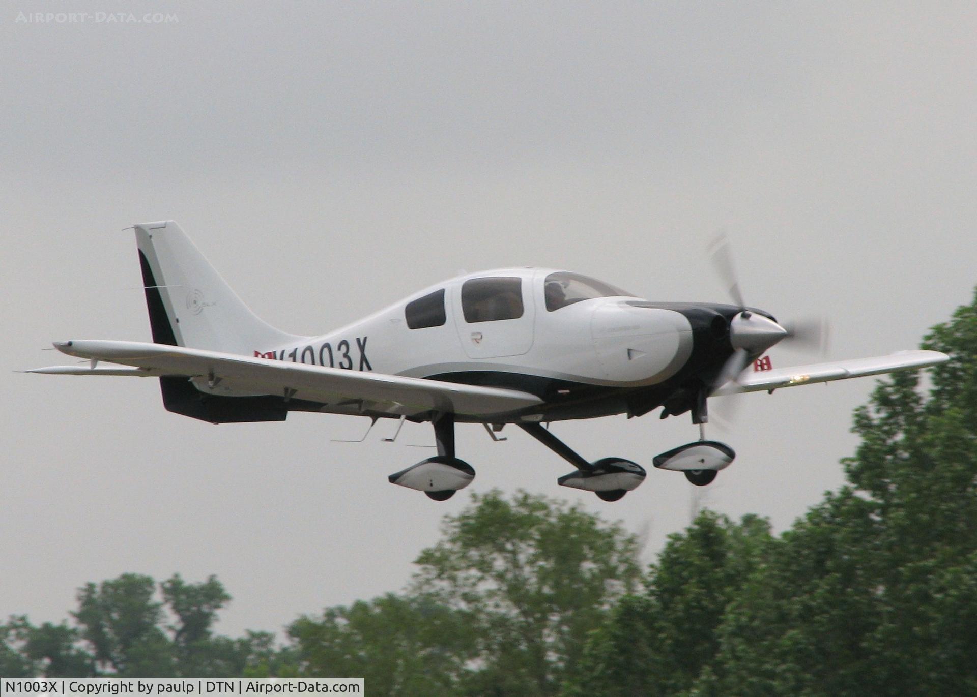 N1003X, 2007 Columbia Aircraft Mfg LC41-550FG C/N 41748, Landing on 14 at Downtown Shreveport.