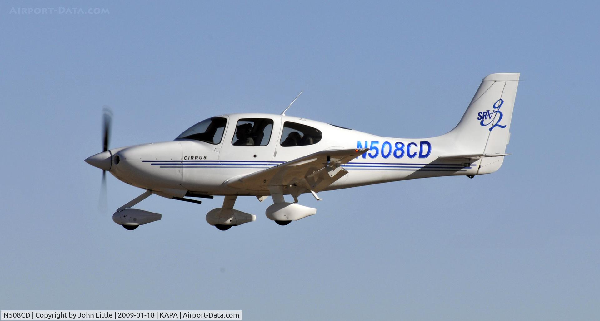 N508CD, 2005 Cirrus SR20 C/N 1494, Touch and Goes on 35L