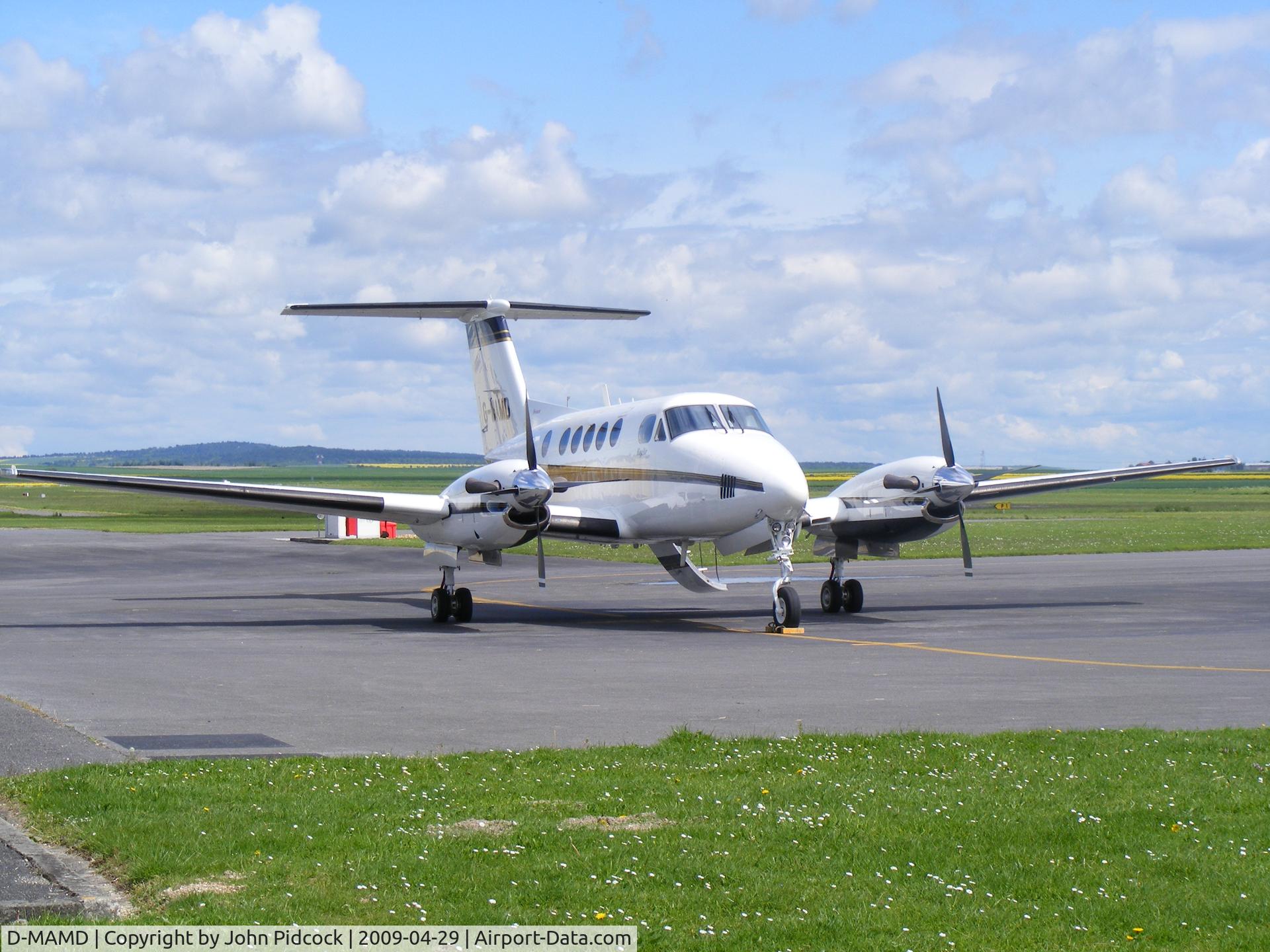 D-MAMD, 1996 Raytheon B200 King Air C/N BB-1549, Beech B200 Super King Air at Riems Prenay