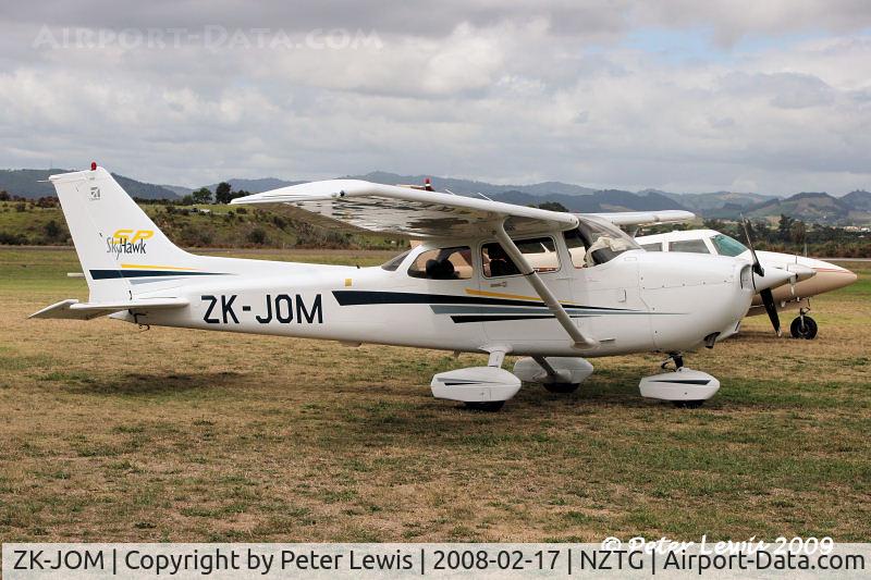 ZK-JOM, Cessna 172S C/N 172S9214, International Investments Ltd., Howick