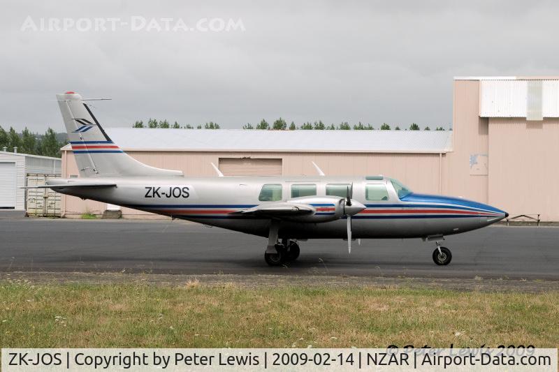 ZK-JOS, Aerostar 601 C/N 61-0361-116, Coventry Motors Ltd., Auckland