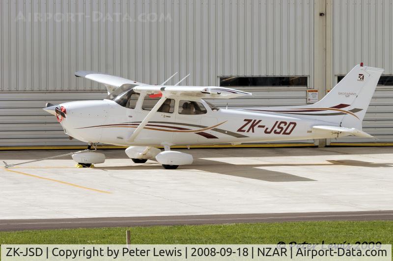 ZK-JSD, 2006 Cessna 172S C/N 172S10260, Skyhawk Aviation Ltd., Auckland