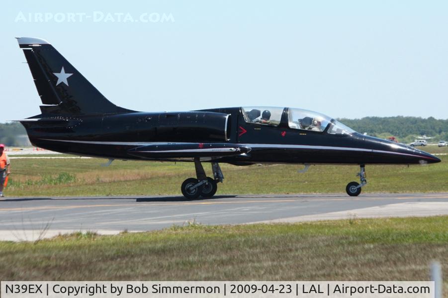 N39EX, 1980 Aero L-39 Albatros C/N 031629, Arriving at Sun N Fun '09 - Lakeland, Florida