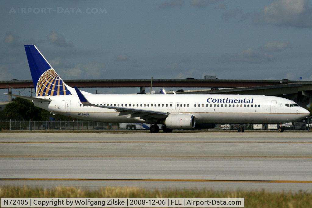 N72405, 2001 Boeing 737-924 C/N 30122, visitor