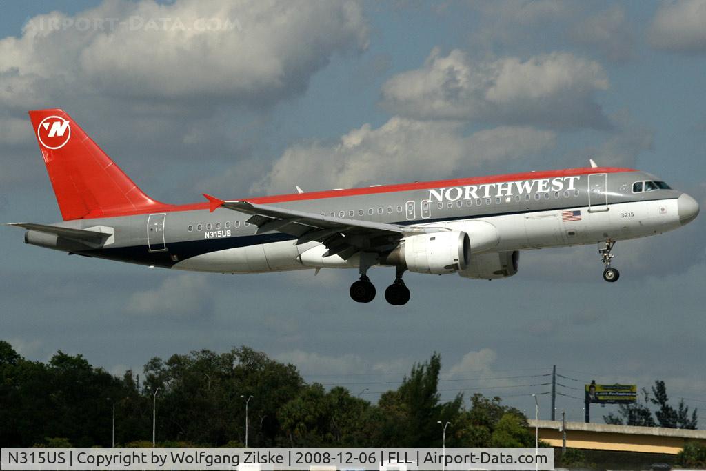 N315US, 1991 Airbus A320-211 C/N 171, visitor