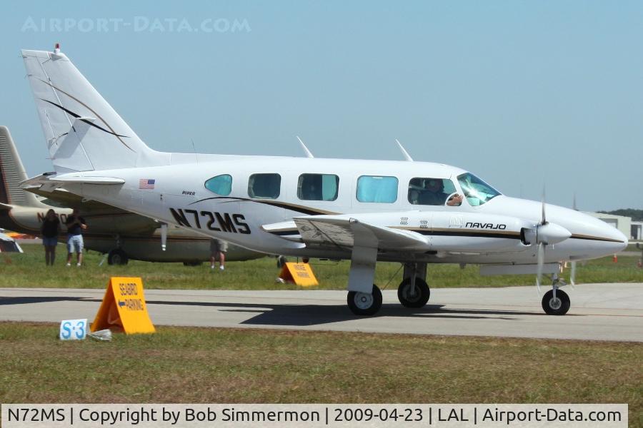 N72MS, 1971 Piper PA-31-310 Navajo C/N 31-755, Arriving at Sun N Fun '09 - Lakeland, Florida