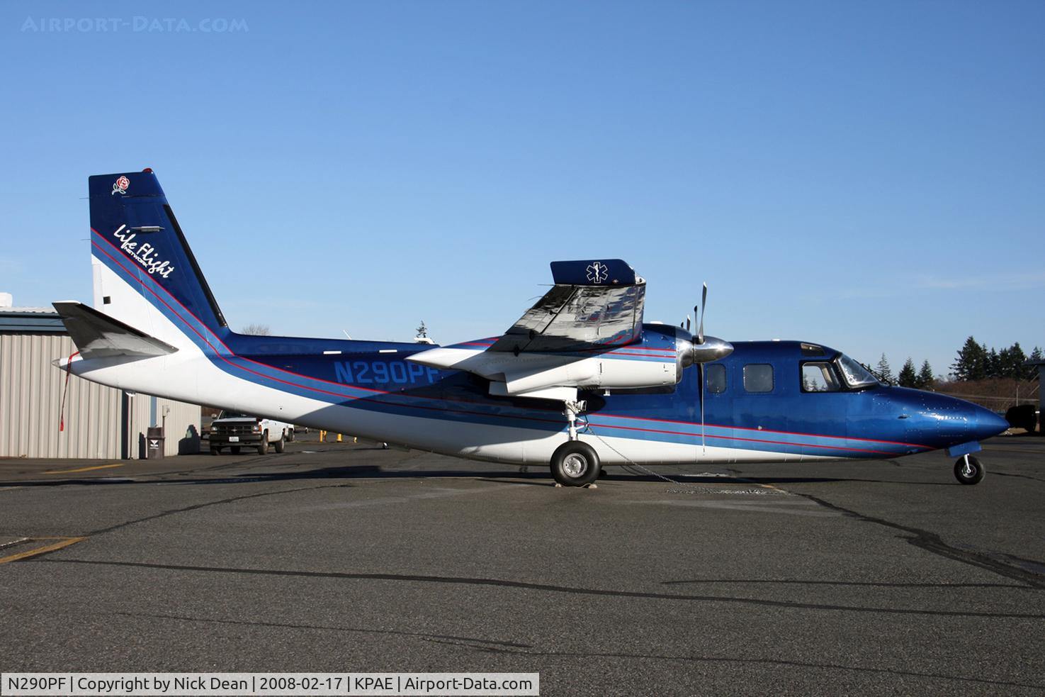 N290PF, 1975 Rockwell 690A Turbo Commander Turbo Commander C/N 11290, KPAE