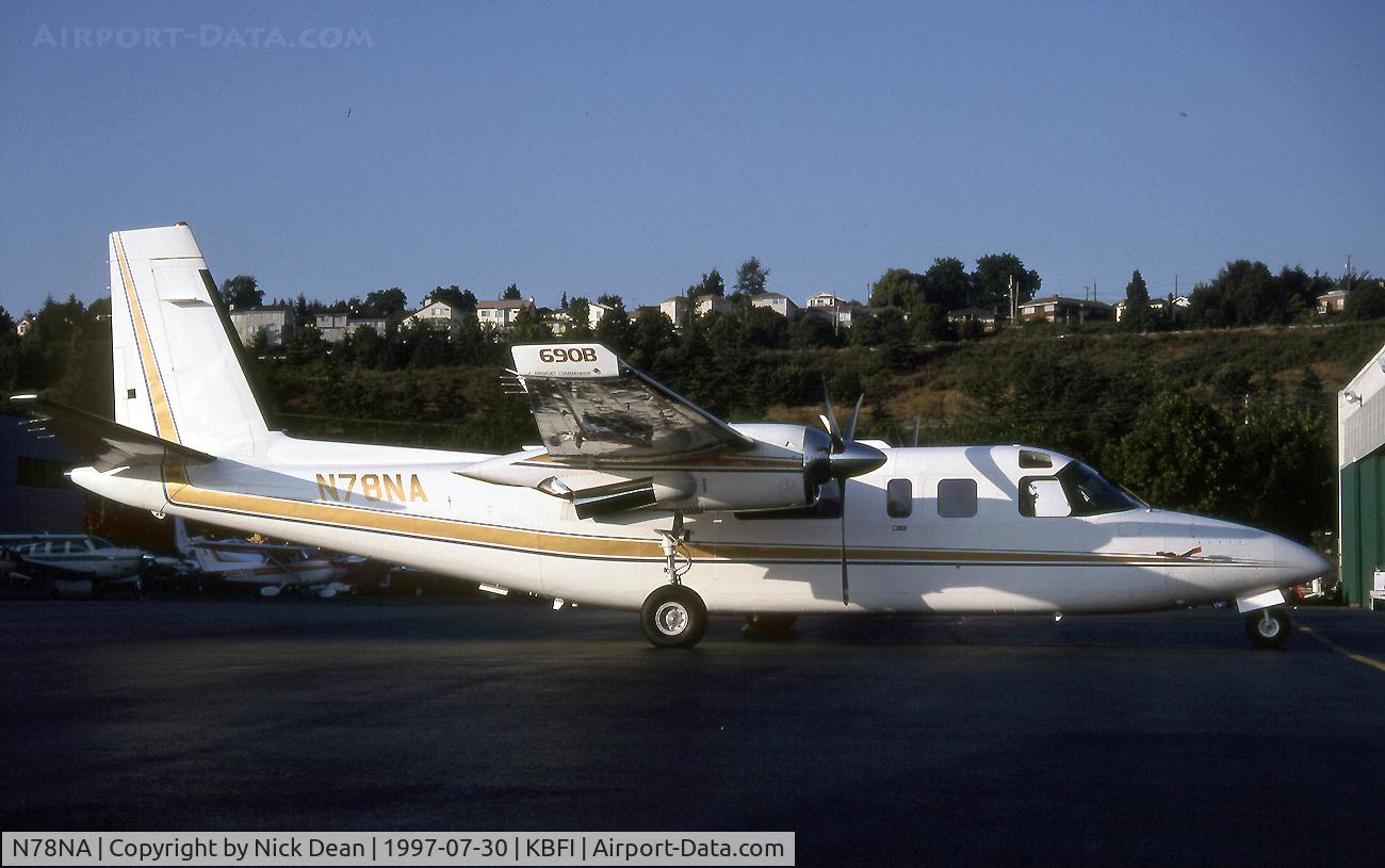 N78NA, 1977 Rockwell International 690B C/N 11401, KBFI