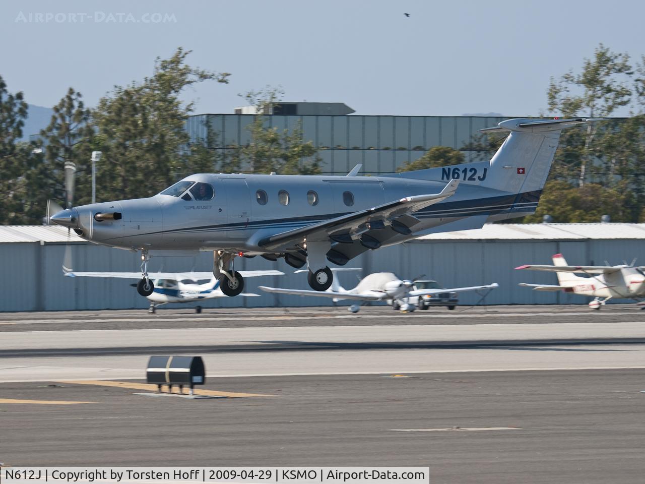 N612J, 2003 Pilatus PC-12/45 C/N 494, N612J arriving on RWY 21