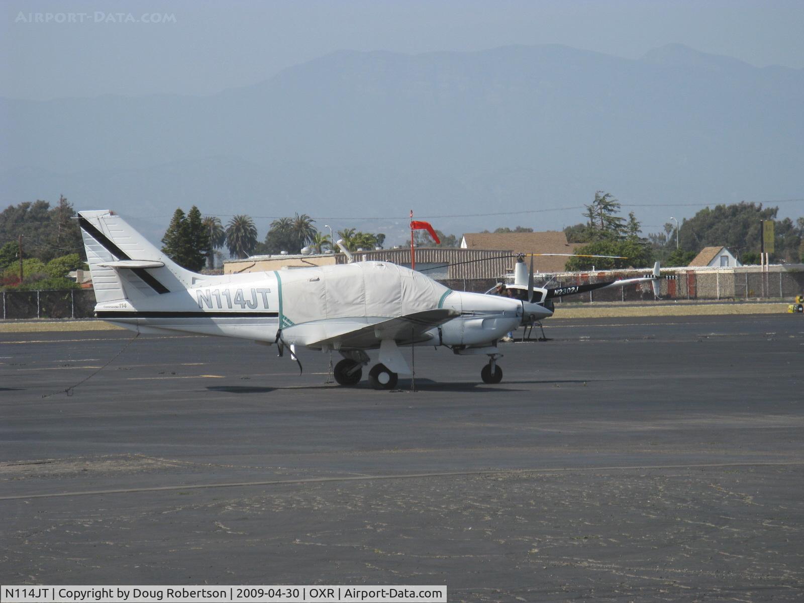 N114JT, 1976 Rockwell International 114 Commander C/N 14104, 1976 Rockwell COMMANDER 114, Lycoming IO-540-T4A5D 260 Hp, 3 blade CS prop