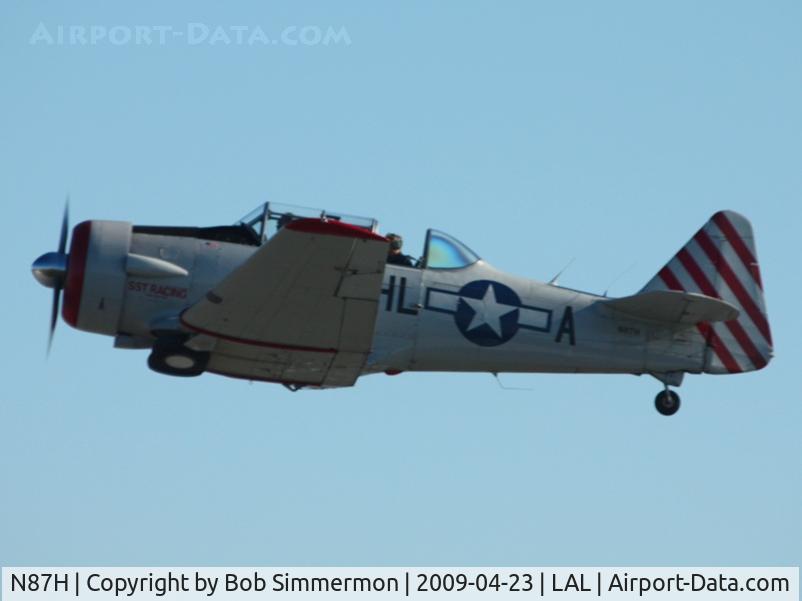 N87H, 1941 North American AT-6D Texan C/N 41-34571, Fly-by at Sun N Fun 2009 - Lakeland, Florida