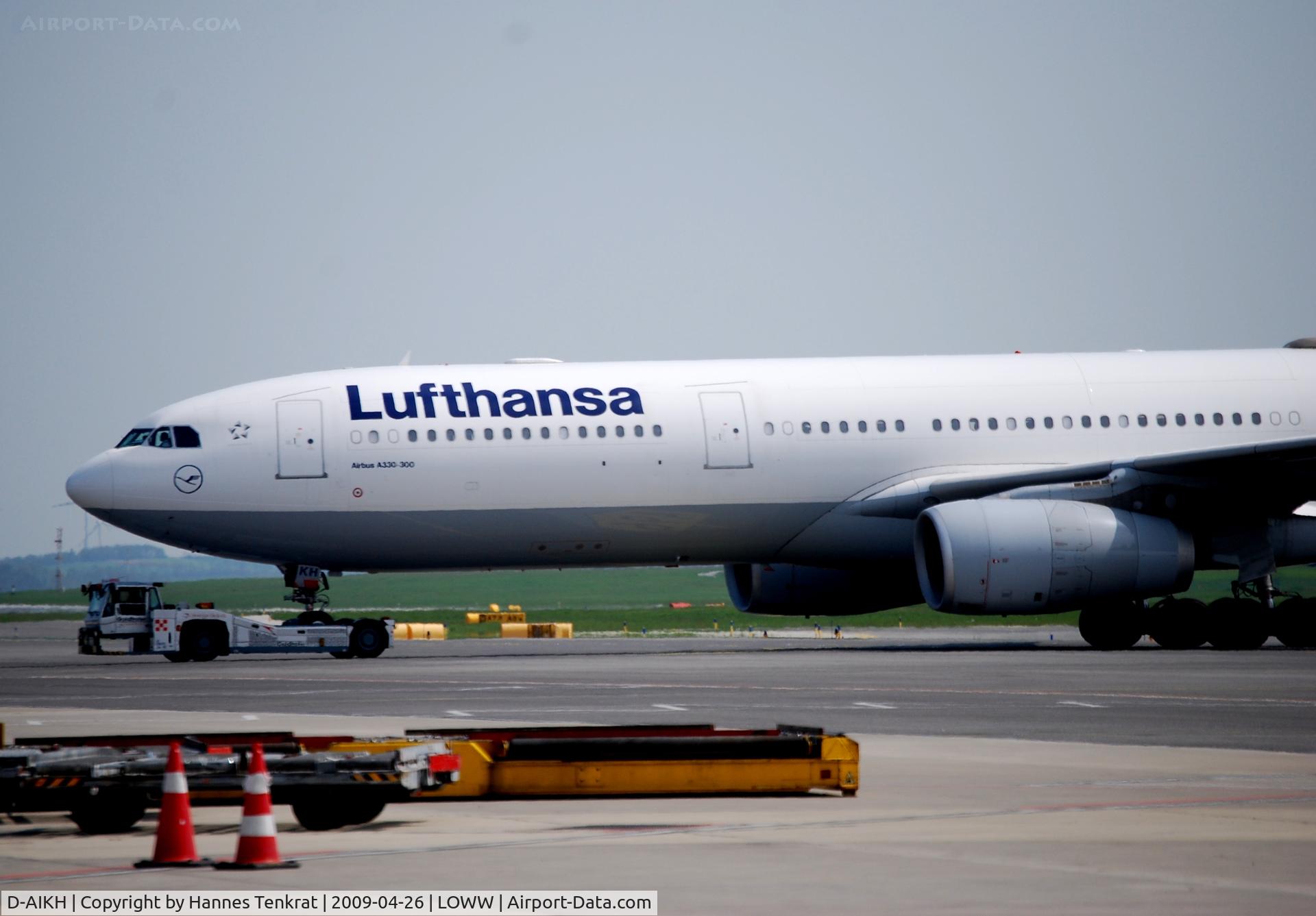 D-AIKH, 2005 Airbus A330-343X C/N 648, Lufthansa Airbus A330-300