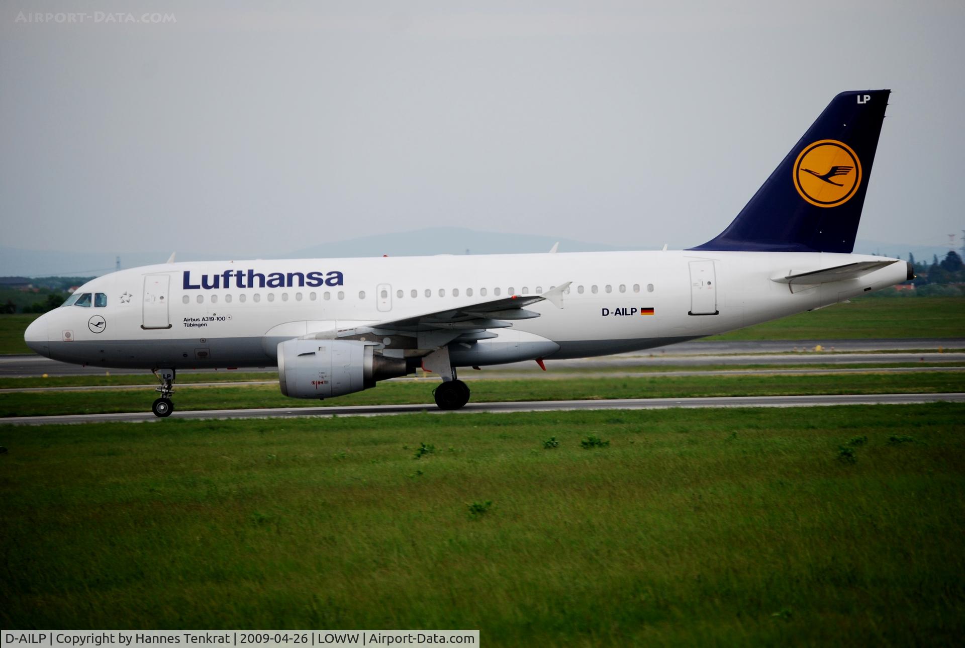 D-AILP, 1997 Airbus A319-114 C/N 717, Lufthansa Airbus A319 after landing on RNW 16 of Vienna International Airport
