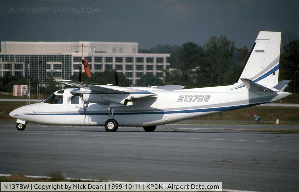 N137BW, 1977 Rockwell 690B Turbo Commander C/N 11446, KPDK