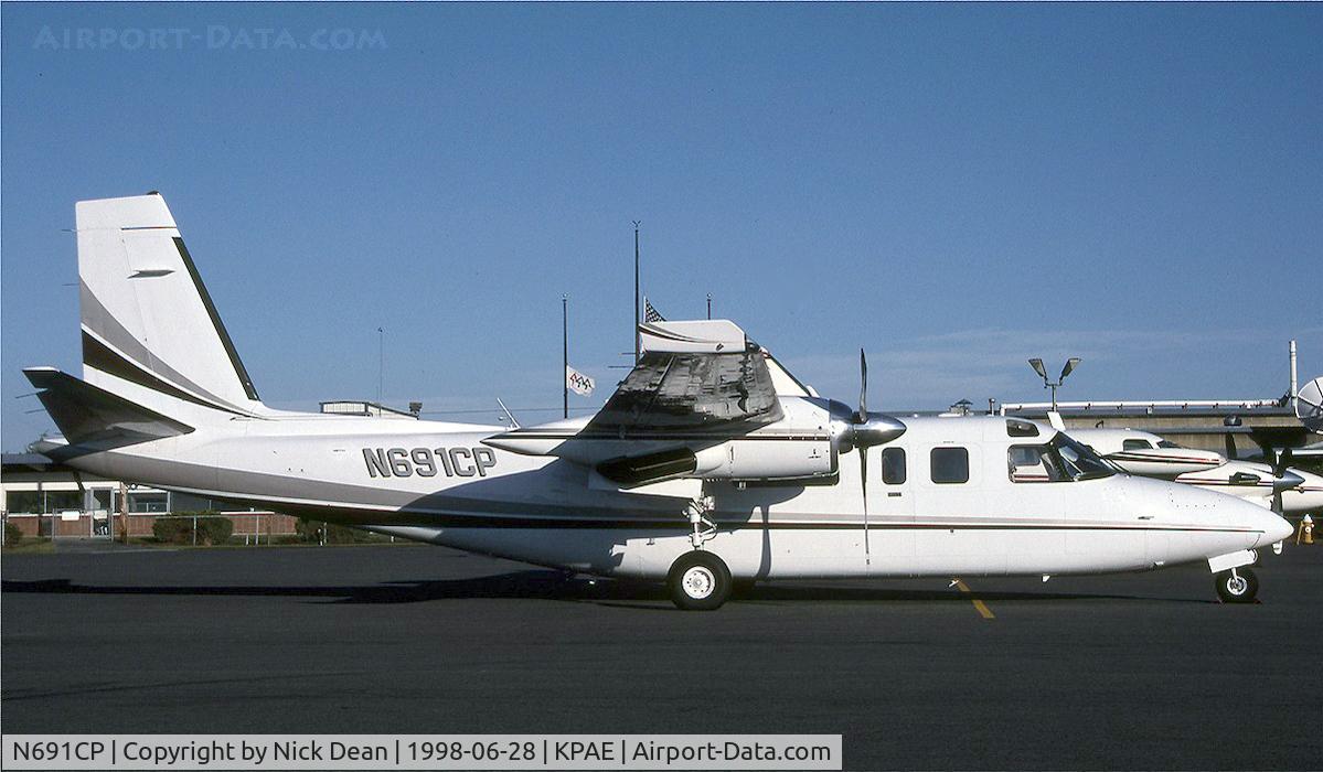 N691CP, 1978 Rockwell 690B Turbo Commander C/N 11457, KPAE