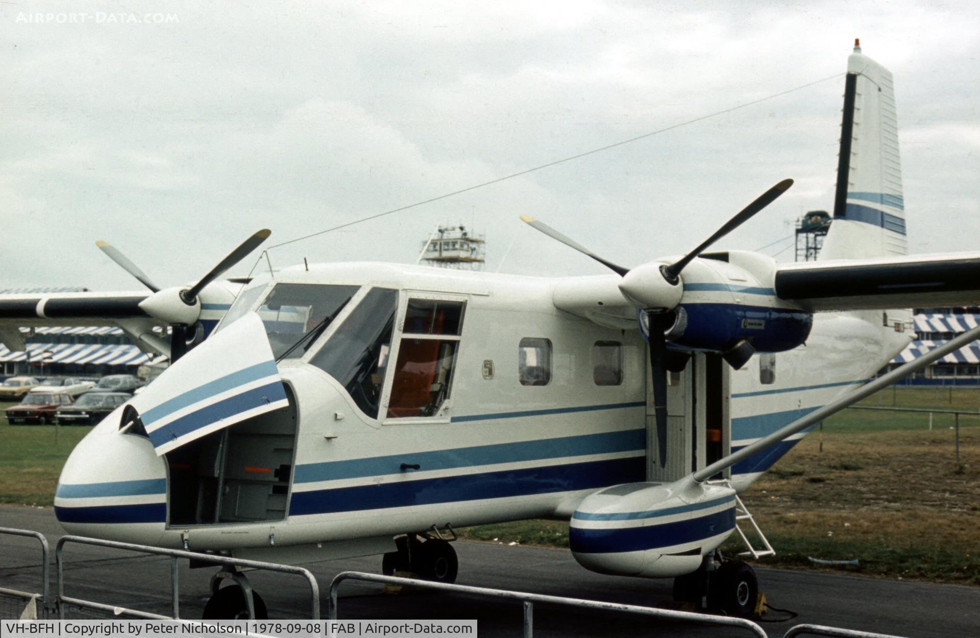 VH-BFH, 1976 GAF N22B Nomad C/N N22B-35, Another view of the N22B Nomad at the 1978 Farnborough Airshow.