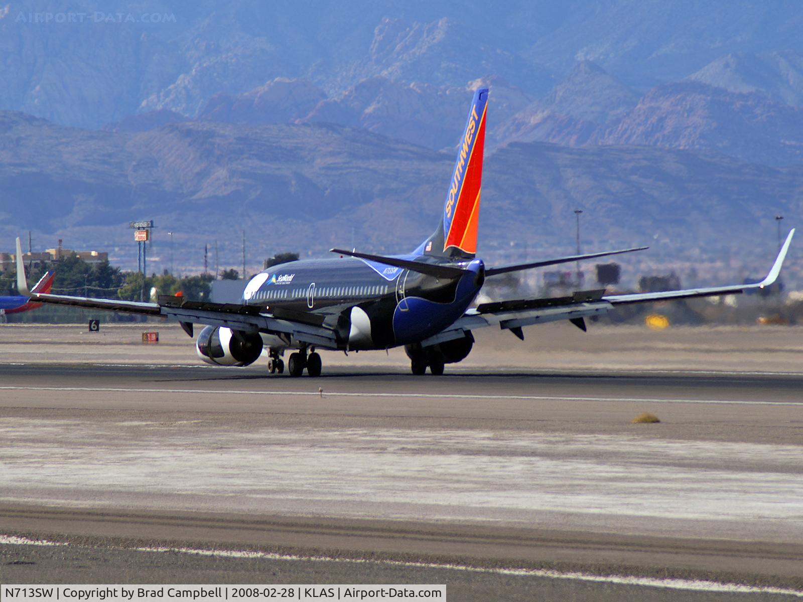 N713SW, 1998 Boeing 737-7H4 C/N 27847, Southwest Airlines - 'Shamu' / 1998 Boeing 737-7H4