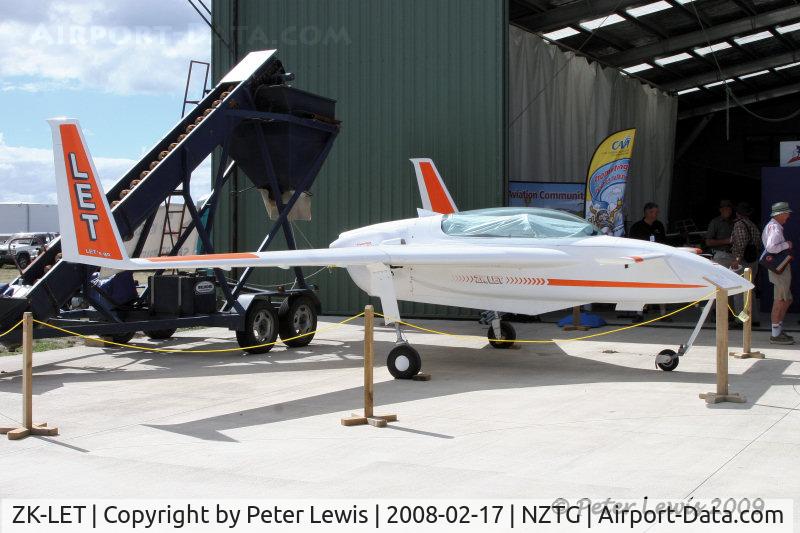 ZK-LET, Rutan Long-EZ C/N 306, G S Nicholls, Tauranga