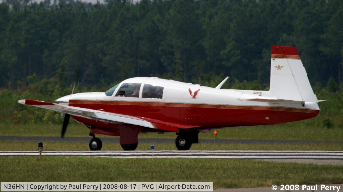 N36HN, 1965 Mooney M20E C/N 754, Taxiing in from a flight