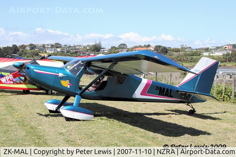 ZK-MAL, Ultravia Pelican Club GS C/N 524, P G Nicholsen & M E Bach, Auckland