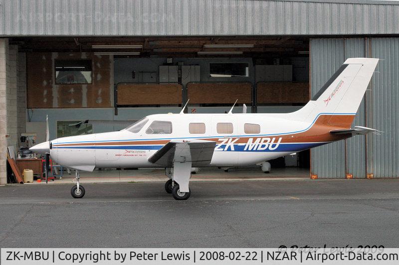 ZK-MBU, 1985 Piper PA-46-310P Malibu C/N 46-8508094, B G & J L Ferguson, Nelson