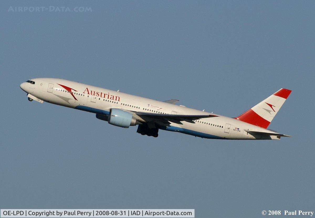 OE-LPD, 2006 Boeing 777-2Z9/ER C/N 35960, Roaring out of Dulles International