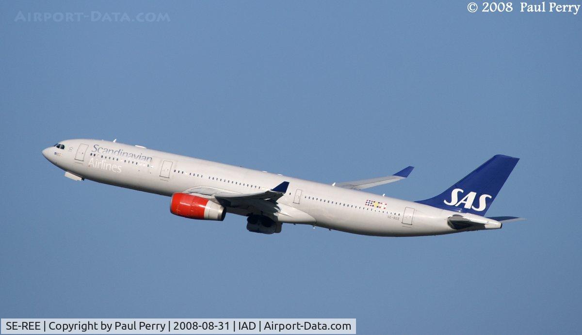 SE-REE, 2003 Airbus A330-343X C/N 515, Blue skies!