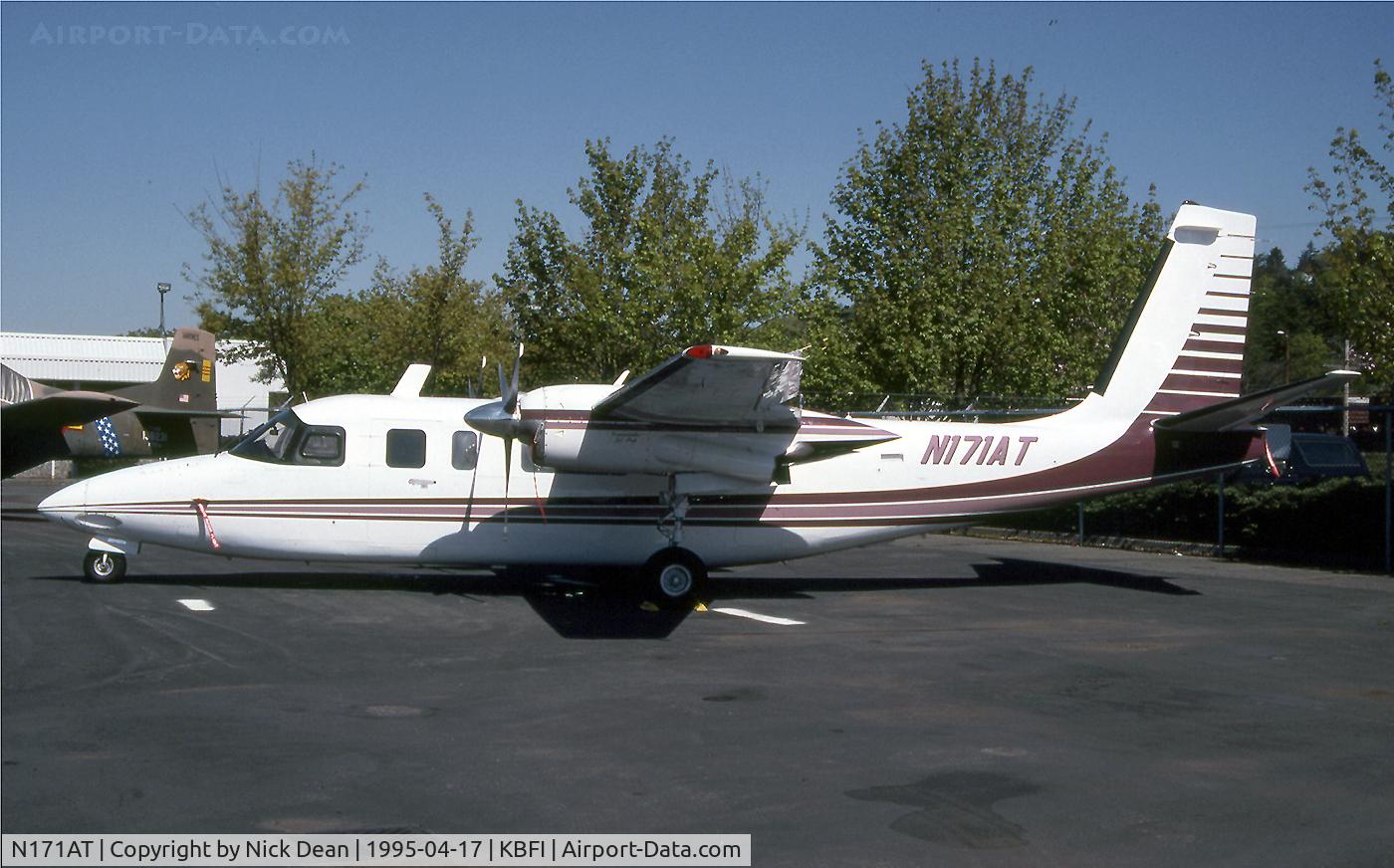 N171AT, 1966 Aero Commander 680V Turbo Commander C/N 1616-49, KBFI