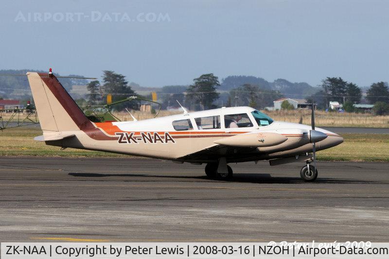 ZK-NAA, 1969 Piper PA-30 C Twin Comanche C/N 30-1785, North Shore AC