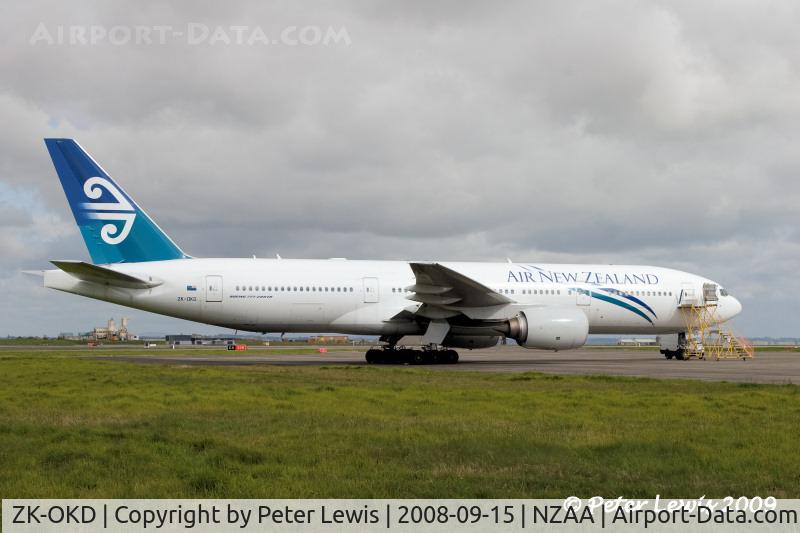 ZK-OKD, 2006 Boeing 777-219/ER C/N 29401, Air New Zealand Ltd., Auckland