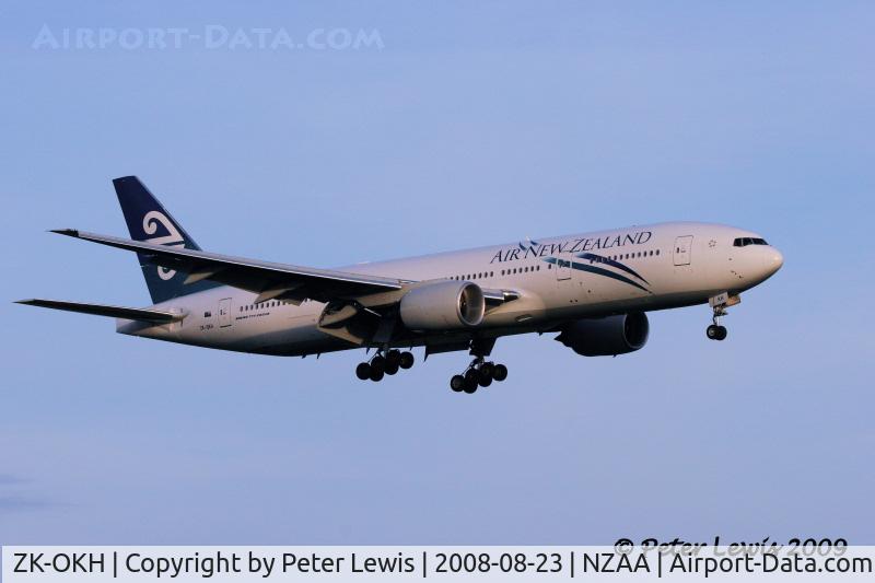 ZK-OKH, 2007 Boeing 777-219/ER C/N 34379, Air New Zealand Ltd., Auckland