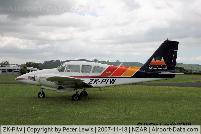 ZK-PIW, Piper PA-23-250 Aztec C/N 27-7305089, Commercial Helicopters Ltd., Taumarunui