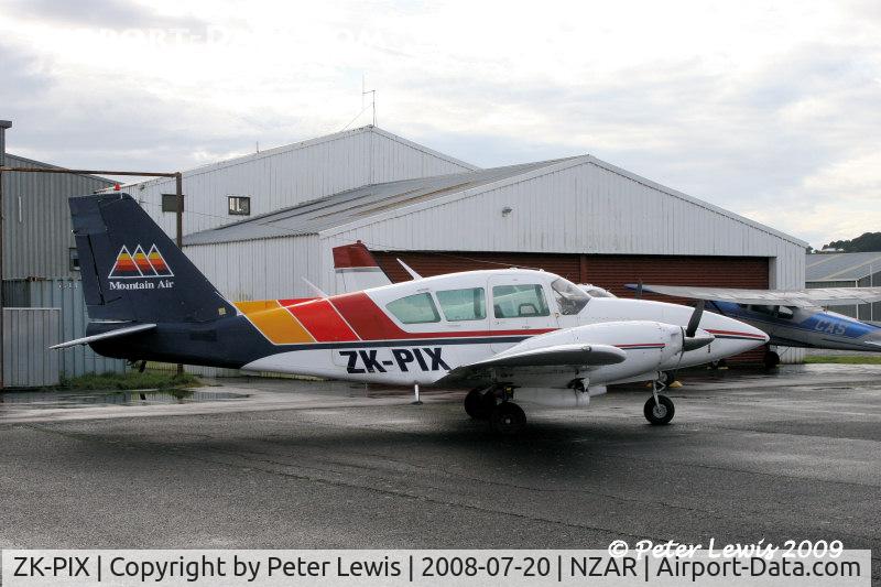 ZK-PIX, Piper PA-23-250 Aztec C/N 27-4738, Commercial Helicopters Ltd., Taumarunui