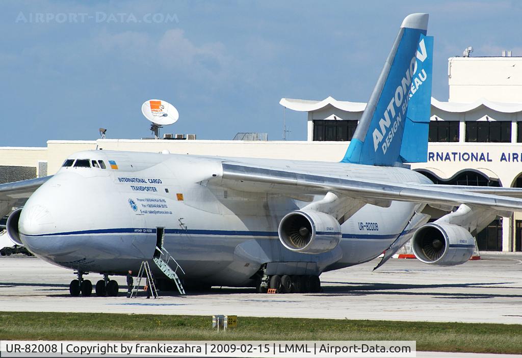 UR-82008, 1986 Antonov An-124-100M Ruslan C/N 19530501006, Antono Design Bureau