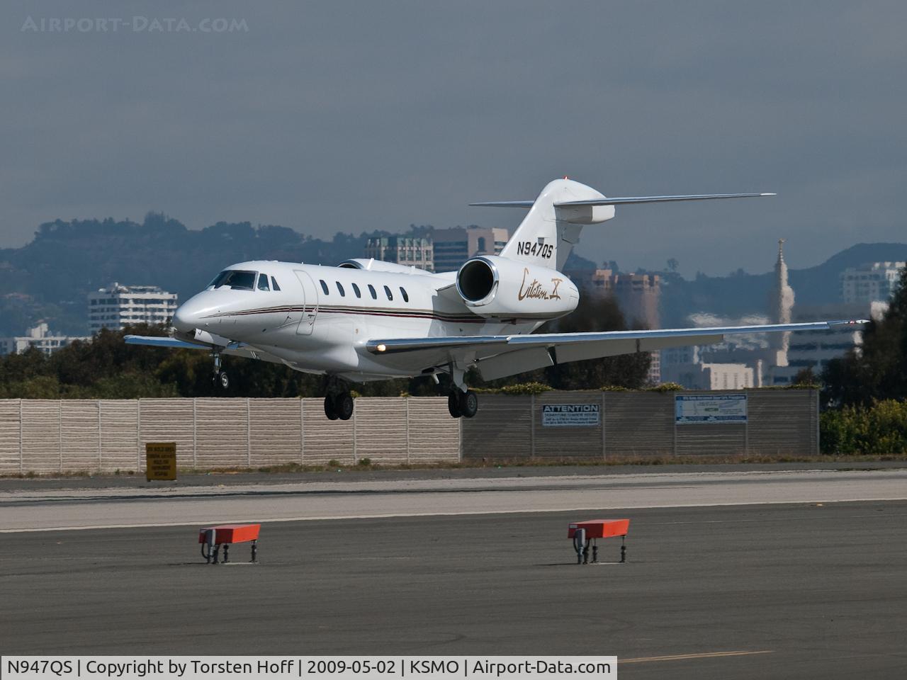 N947QS, 1998 Cessna 750 Citation X C/N 750-0047, N947QS arriving on RWY 21