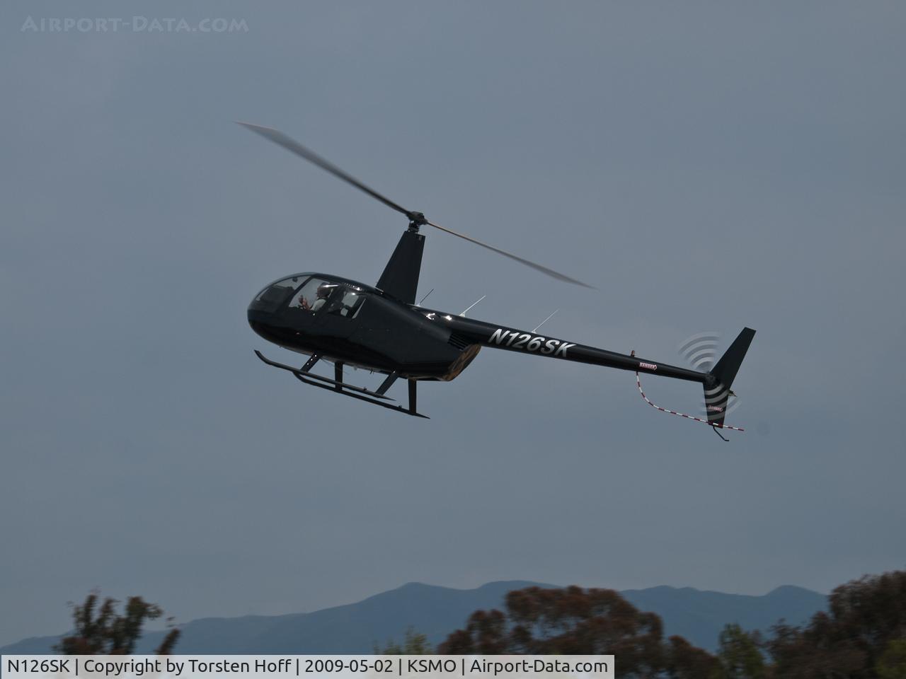 N126SK, 2008 Robinson R44 II C/N 12382, N126SK flareing