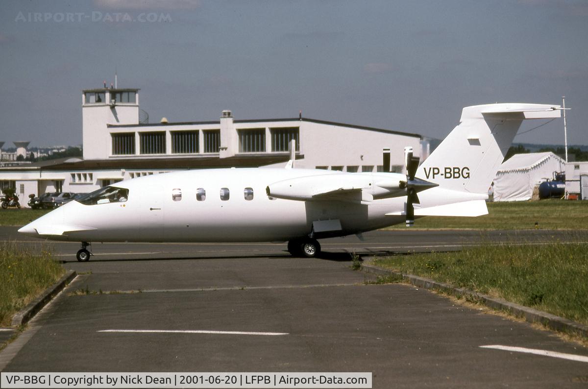 VP-BBG, 2001 Piaggio P-180 Avanti C/N 1037, LFPB