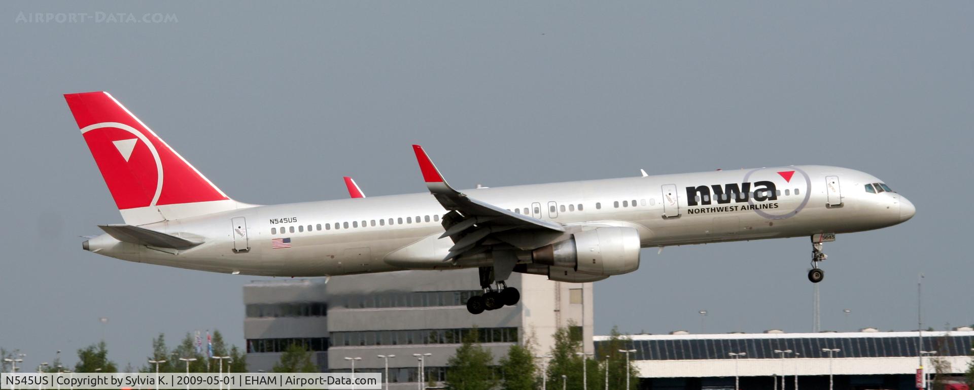 N545US, 1996 Boeing 757-251 C/N 26492, Northwest Airlines