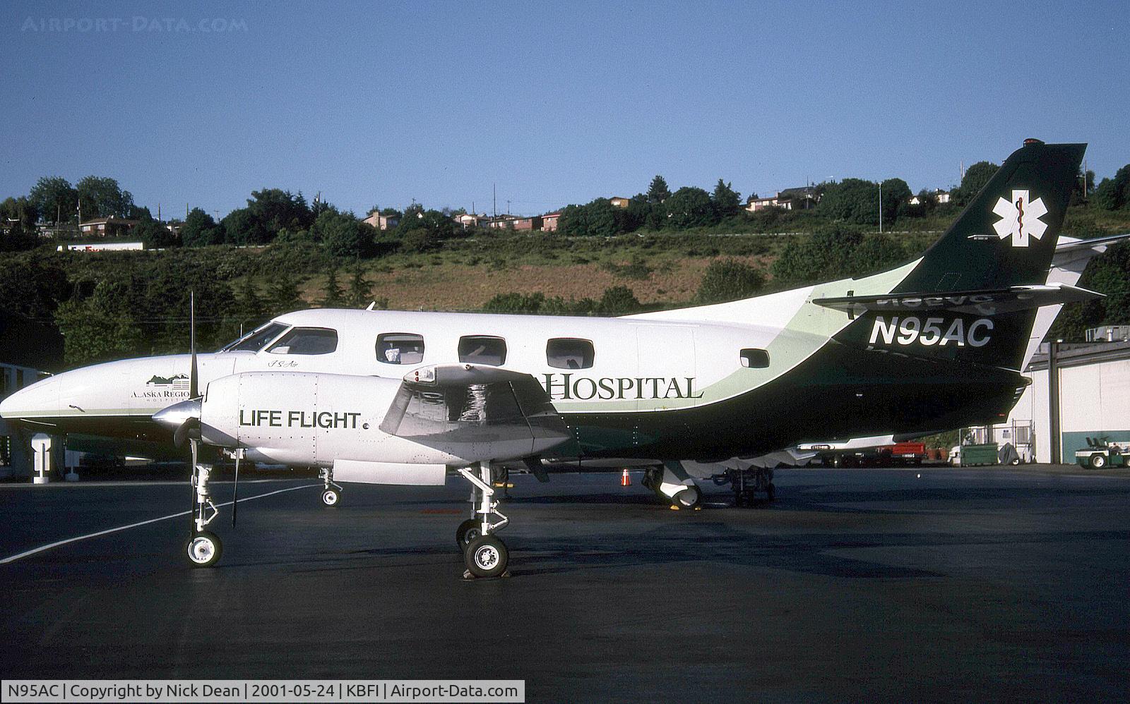 N95AC, 1980 Swearingen SA-226TB Merlin III C/N T-381, KBFI