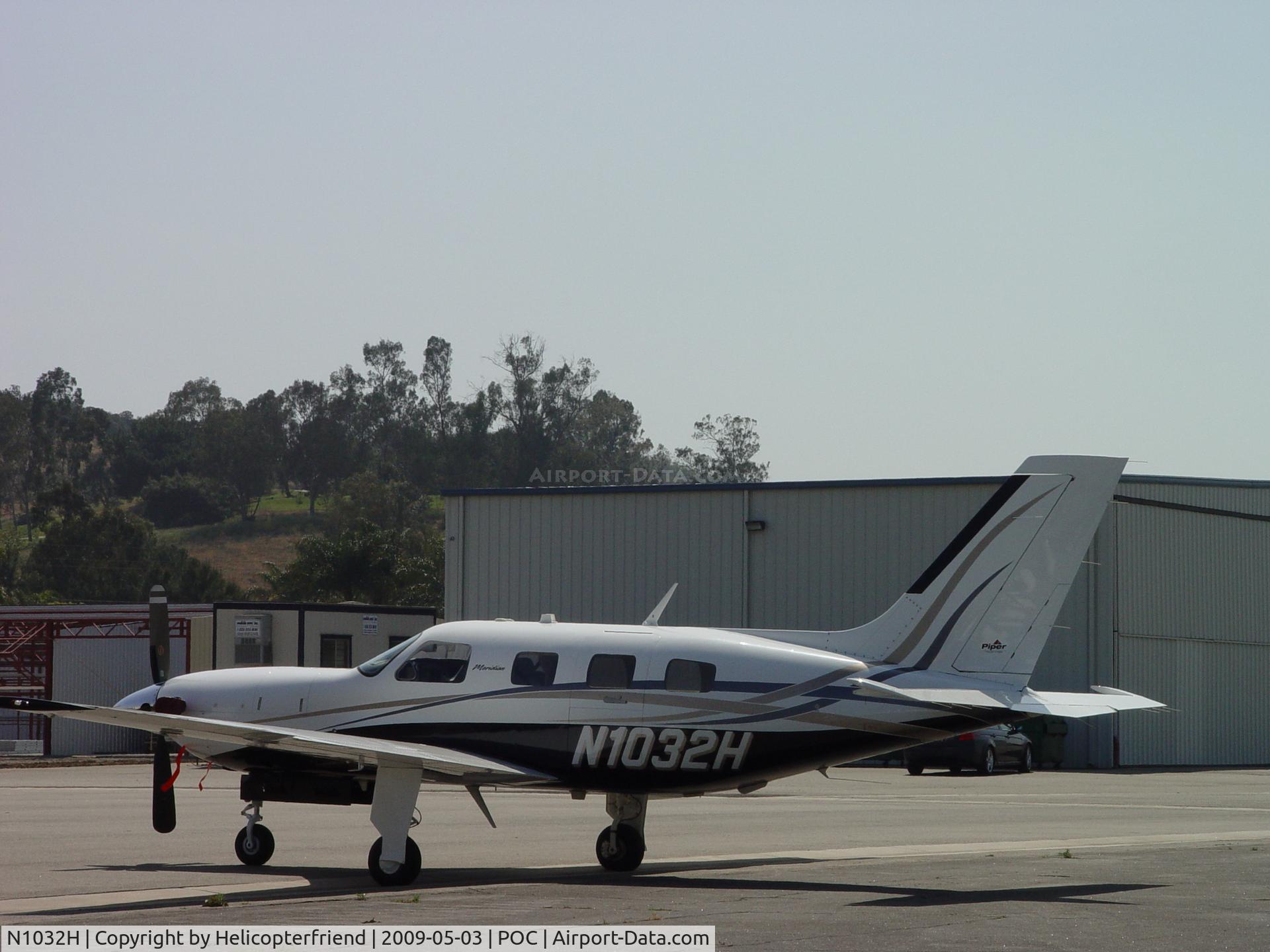 N1032H, 2007 Piper PA-46-500TP Malibu Meridian C/N 4697302, Parked at Howard Aviation parking