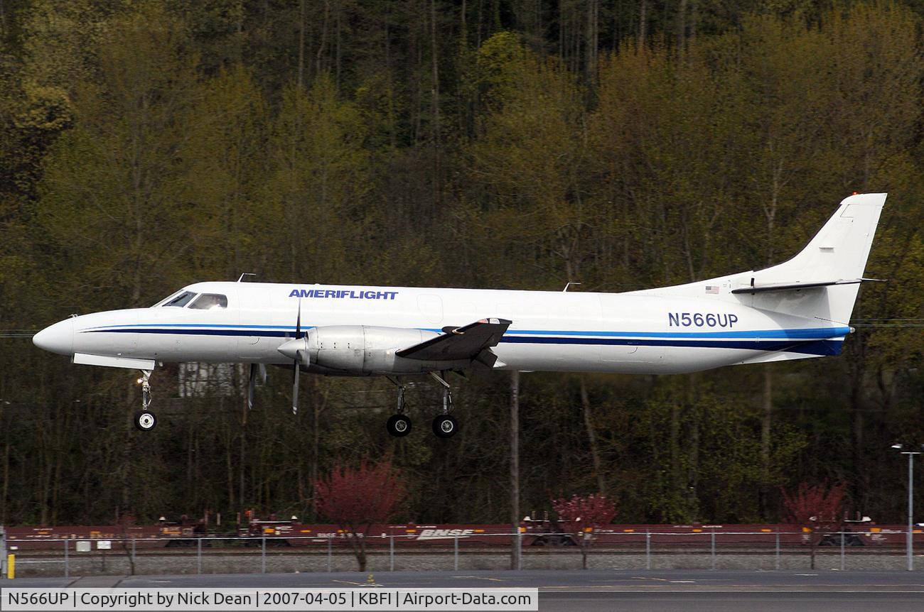 N566UP, Swearingen SA227-AT C/N AT-566, KBFI