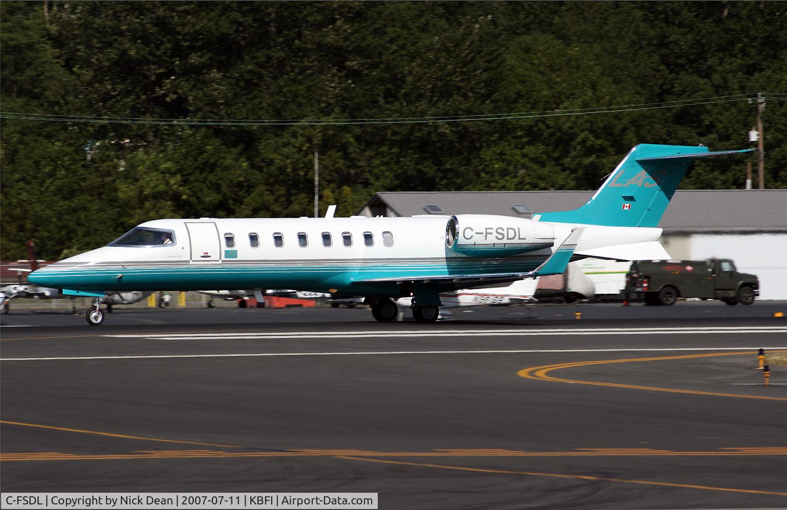 C-FSDL, 2004 Learjet 45 C/N 45-255, KBFI