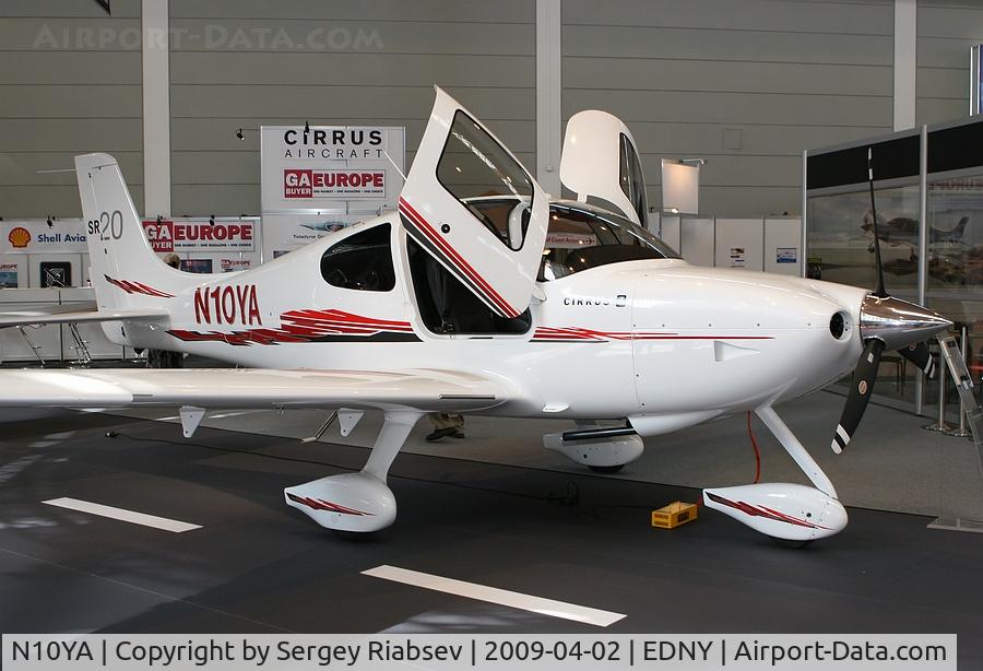 N10YA, 2009 Cirrus SR20 C/N 2016, AERO2009 Friedrichshafen