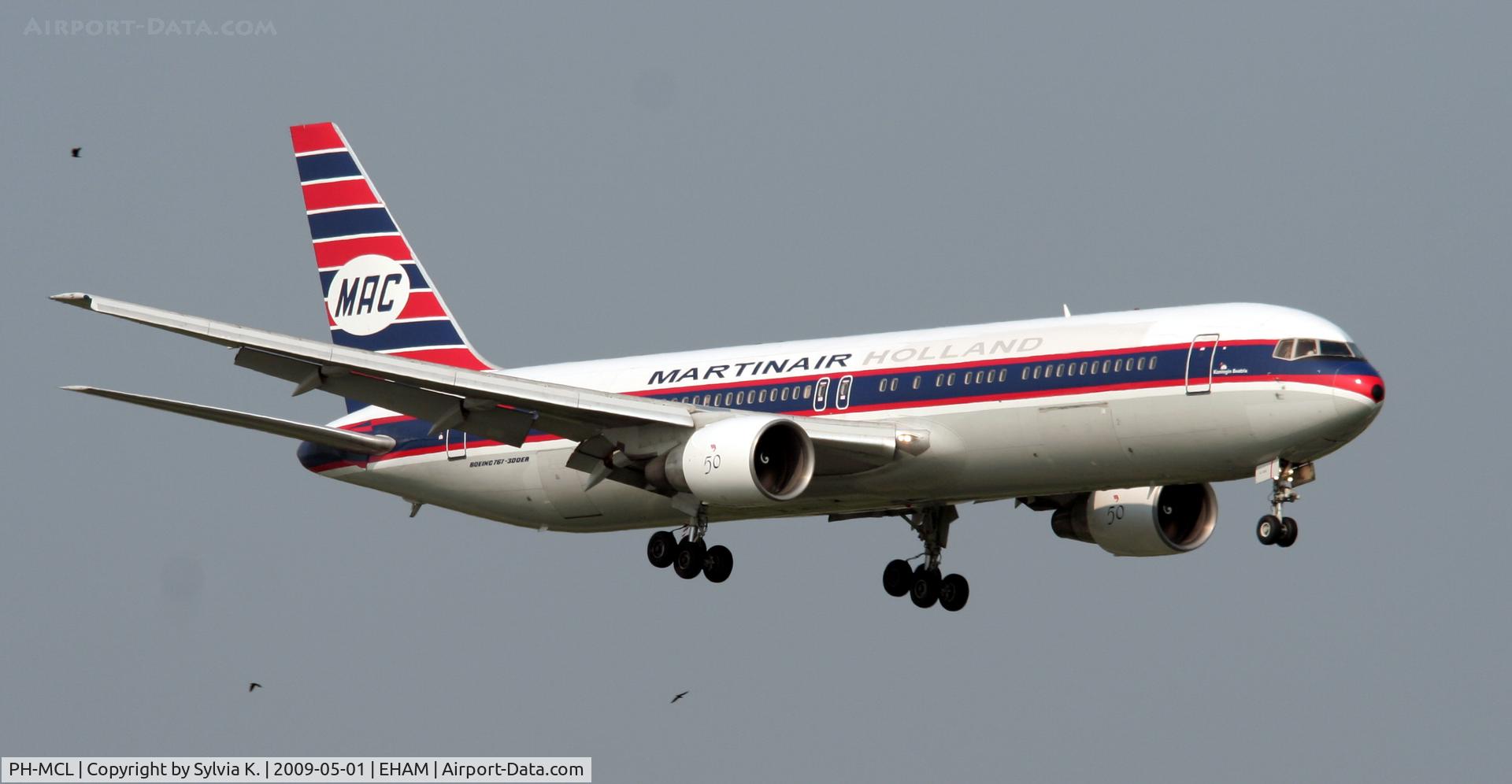 PH-MCL, 1992 Boeing 767-31A/ER C/N 26469, MartinAir