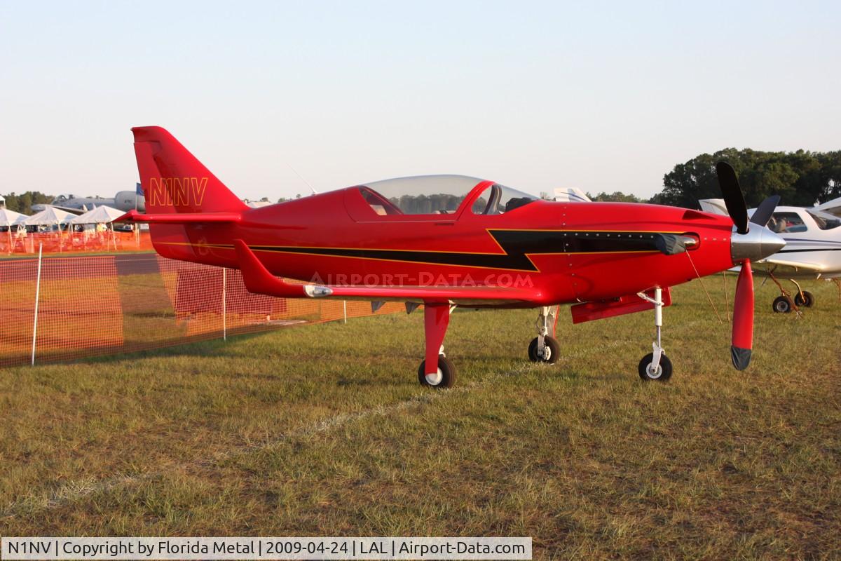 N1NV, Saum SX-400 Vulture C/N 001, Saum SX-400