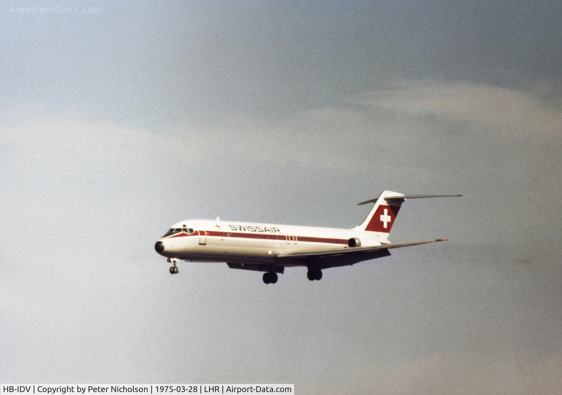 HB-IDV, 1968 Douglas DC-9-41 C/N 47116, DC-9-41 of Swissair on final approach to Heathrow in the Spring of 1975.